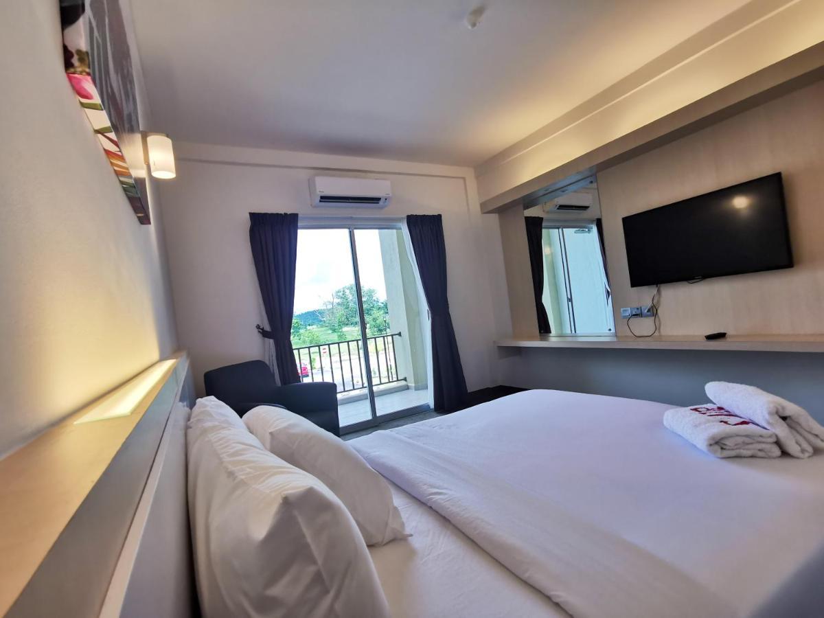 Serdang Lake View Resort Sungai Kechil Exteriér fotografie